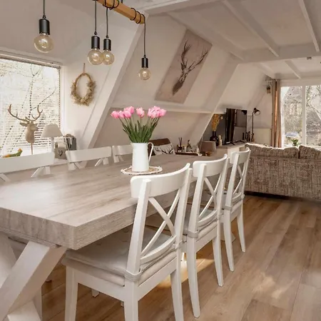 Chalet Het Hertenbos 136 - Bos- Groene Oase- Rustmoment- Zwembad